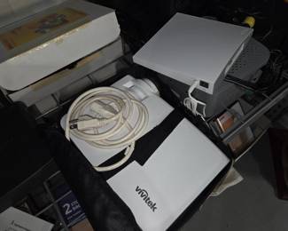 Vivitek short throw projector 