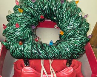 Vintage Ceramic lighted wreath