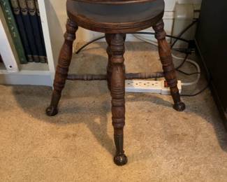 Vintage Round Oak Piano Stool with Ball and Claw Feet