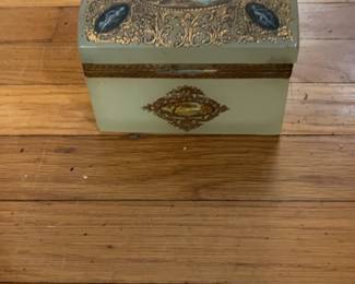 Antique French 19th-century Porcelain Trinket Box with Romantic Scene