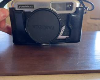 Yashica Compact 35mm Film Camera with Case & Lens Cap