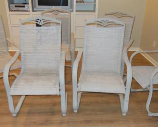 set of 6 outdoor chairs and table