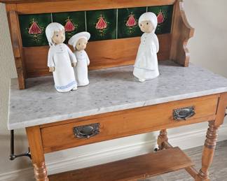 Antique wash stand