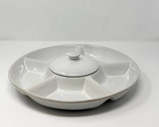 185 DividedAppetizerDishwithCentralDipBowlandLid