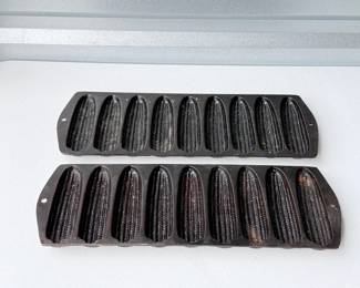 32 CastIronCornstickPans
