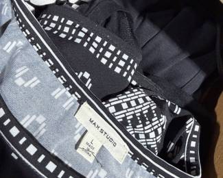 Max studio size L women’s dress 