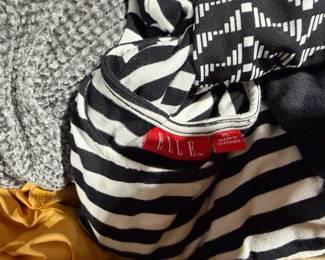 ELLE size XL women’s clothing 