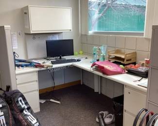 Office cubicle desks & partitions (several to choose from)