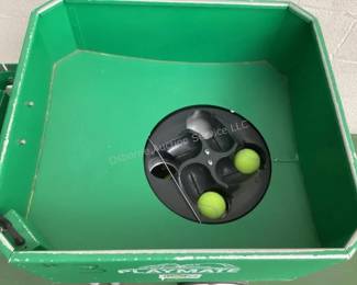 Playmate tennis ball serving machine