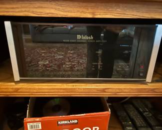 McIntosh MC58 8 Channel Power Amplifier 