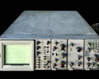 Tektronix oscilloscope