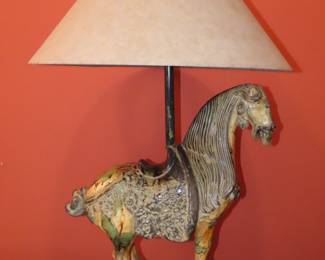 Large ceramic/pottery horse table lamp.