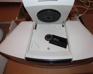 Bose CD/Radio.