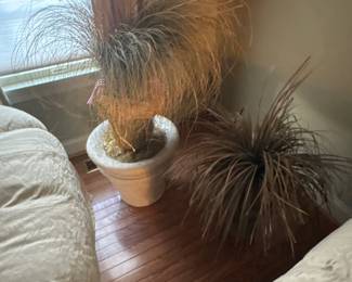 75Dec 20 2025 05 06pm1LCx