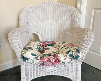 Vintage White Wicker Chair with Floral Cushion. (Vintage Corner Etagere and Vintage Table also for Sale)