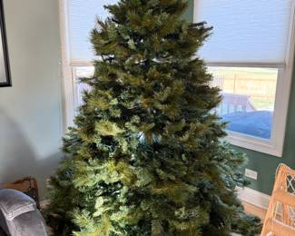 7 Foot Christmas Tree
