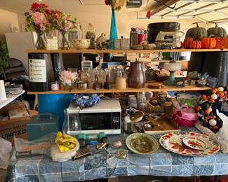 collectibles, Hall Jewel T, microwave, decor