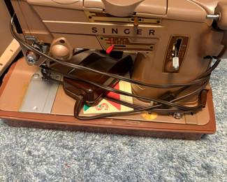 Singer sewing machine