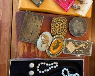 belt buckles, jewelry