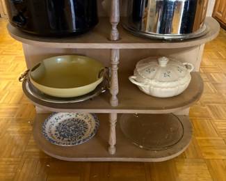 crock pot, cake carrier. 