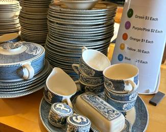 Royal China Currier and Ives