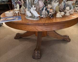 Pedestal Oak coffee table 