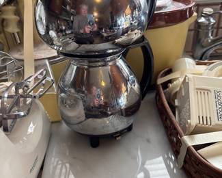 Vintage Universal Coffee Perculator