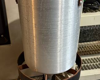 Bayou Classic Outdoor Cooking Setup/ Turkey Fryer 