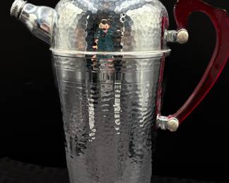 Vintage SilverToned Hammered Shaker