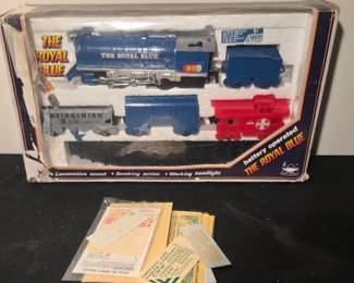 Vintage 1986 New Bright The Royal Blue Toy Train Set