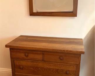 Four Drawer Dresser With Mirror