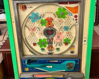 Vintage Sanyo Counter Top Pachinko Machine