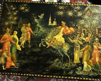 VINTAGE RUSSIAN BOX