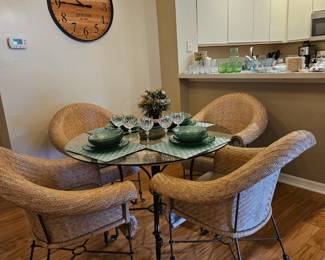 Lloyd Flanders style dining set
