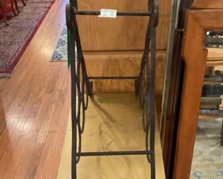 Vintage wrought iron 6 bottle triangular wine rack (scrollwork design) 