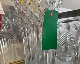 Brilliant cut crystal vase (10” x 7”)