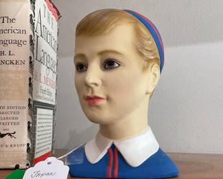 Vintage LEGO Dutch young boy and girl head bust 