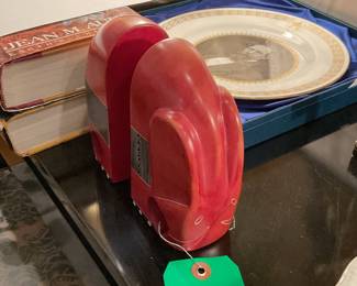 Red elephant bookends