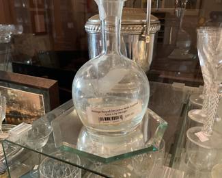 Vintage round decanter with frosted Calla lily design $20 + tax