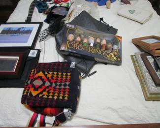 Handbag, Pez, frames