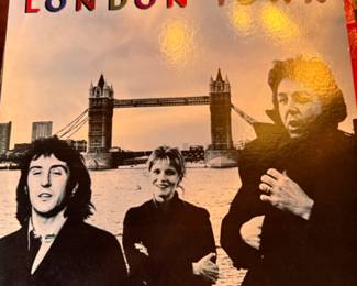 Lots of vinyl LPs, mostly rock and pop, including Beatles, Bette Midler, Stevie Wonder, Michael Jackson, Barry White, The Who, Bob Marley, Jimmy Buffet, Barbra Streisand, Wings, and more