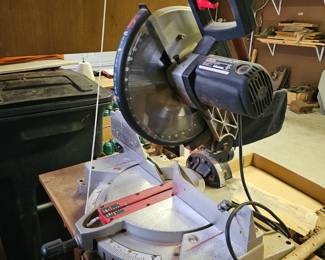 miter saw
