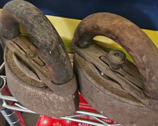 cast iron irons 