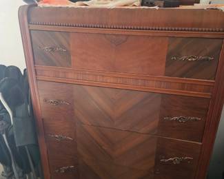 vintage Waterfall chest