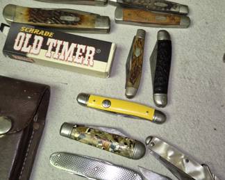 Much tools, knifes and related items.