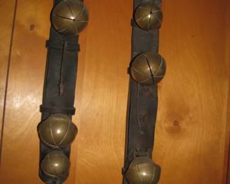 Nice old sleigh bells