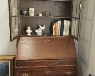 75” Secretary Desk With Key
