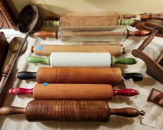 Antique & vintage rolling pins