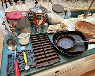 Vintage kitchenware & cast iron