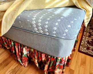 Queen bed with like new Sealy Posturepedic hybrid mattress and Vaughan-Bassett headboard